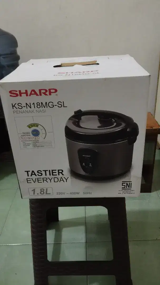 Di Jual Magic Com Sharp Baru