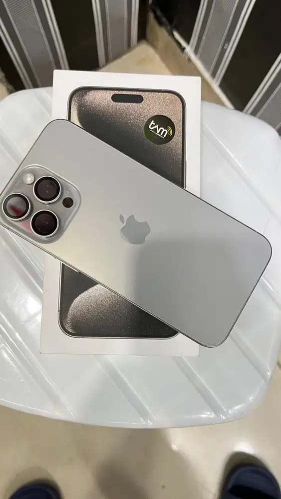 Iphone 15 pro max 256 natural ibox
