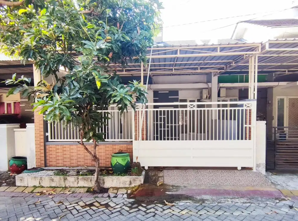 Disewakan rumah strategis di Surabaya Timur