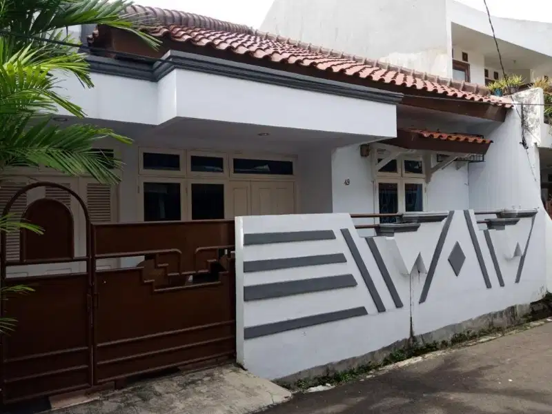 Rumah Pulo Asem Utara Rawamangun JakTim