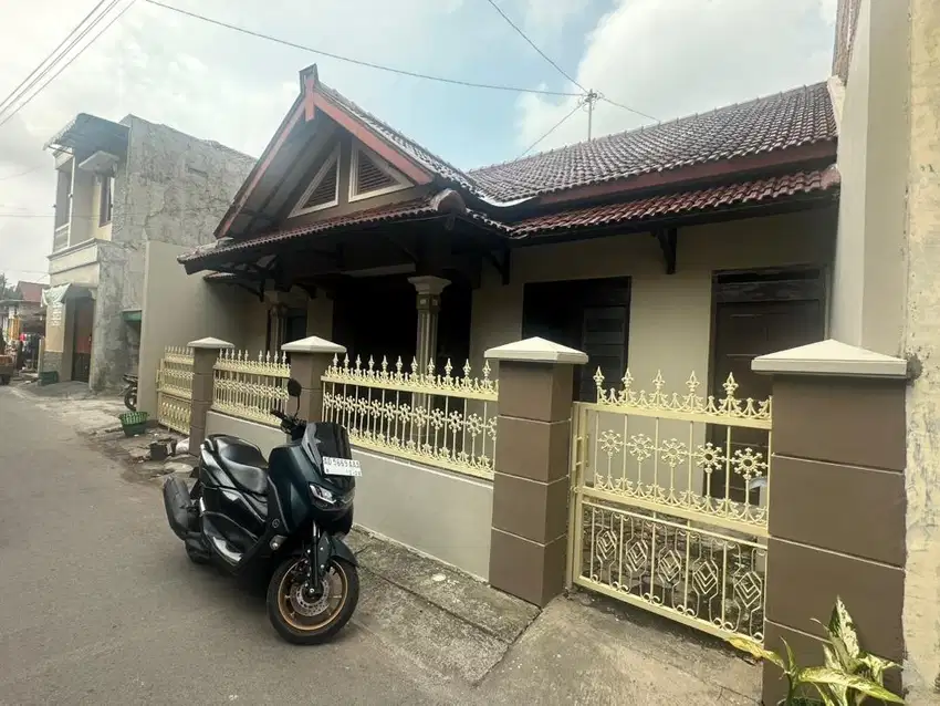 Disewakan Rumah di pasar kliwon, solo area Semanggi
