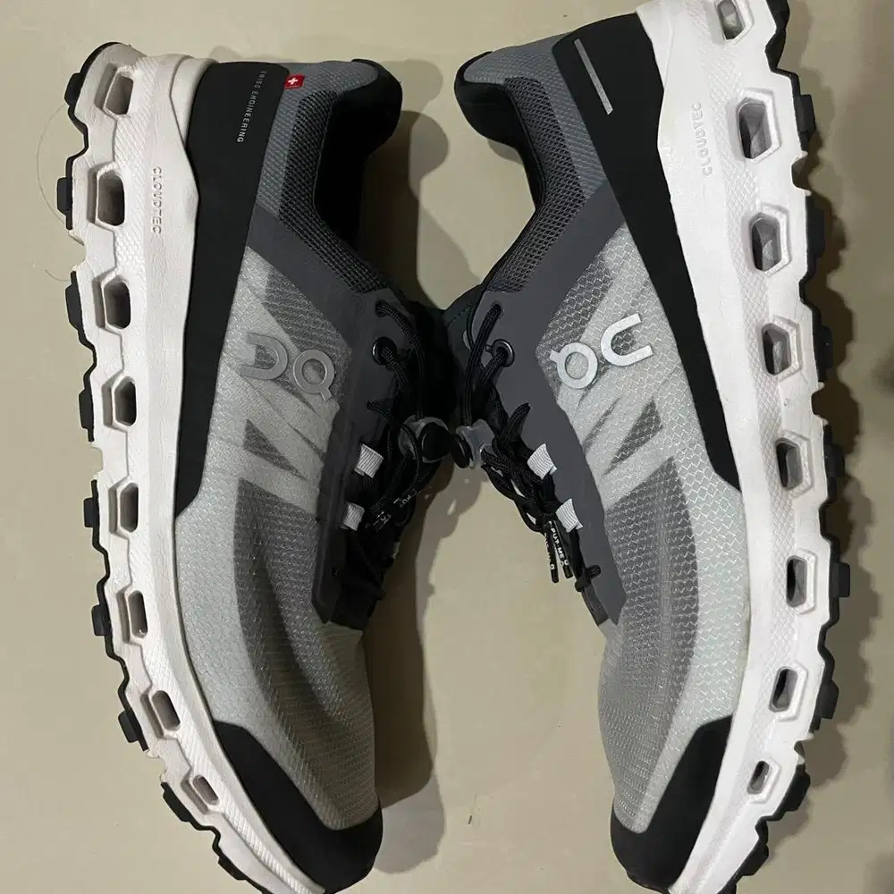 On Cloud Vista Black/Grey