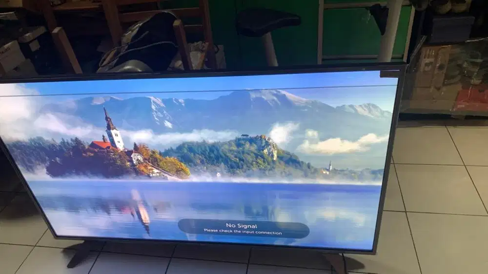 TV LG LED 55 inch layar rusak 55UH650T