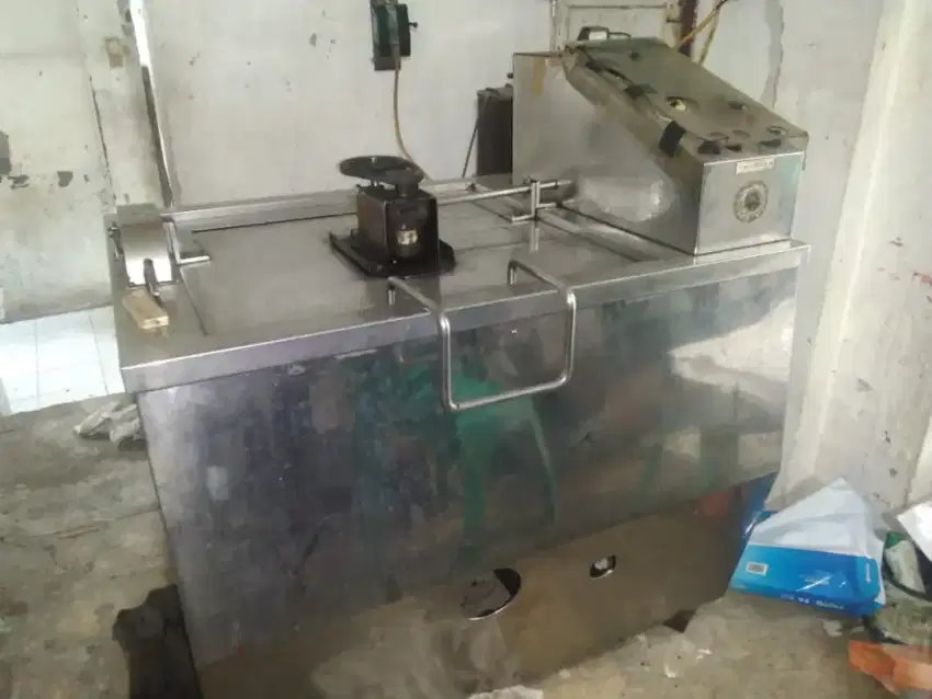 Menjual mesin untuk buat timah hotprint/emboss