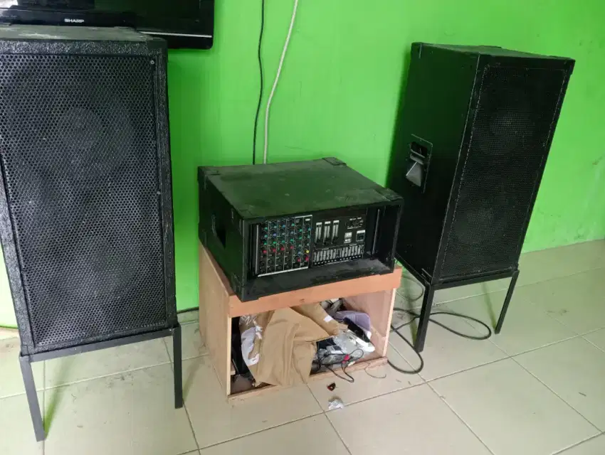 Speker sound system siap karokean