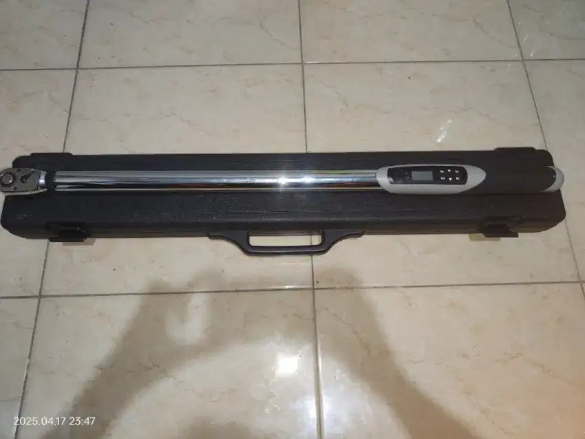 Kunci Torsi Torque Wrench