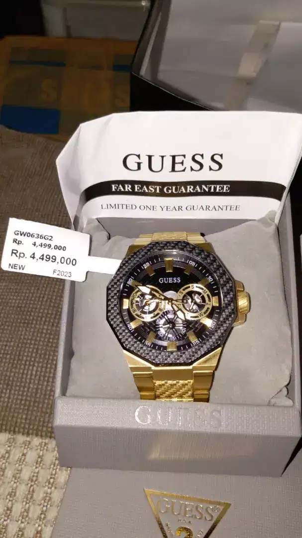 Jam tangan guess