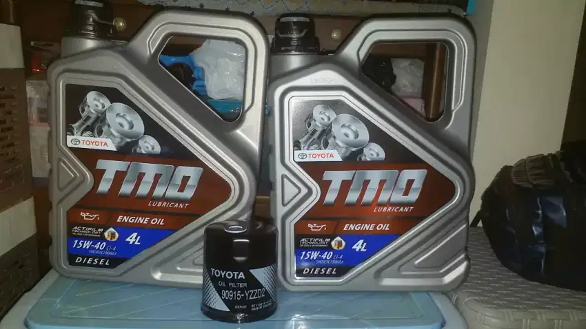 Olie mobil fortuner produk astra