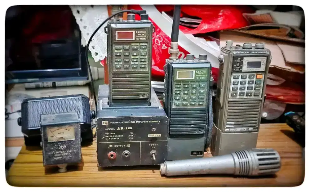 RADIO RIG HT SSB SWR DIBELI CARI