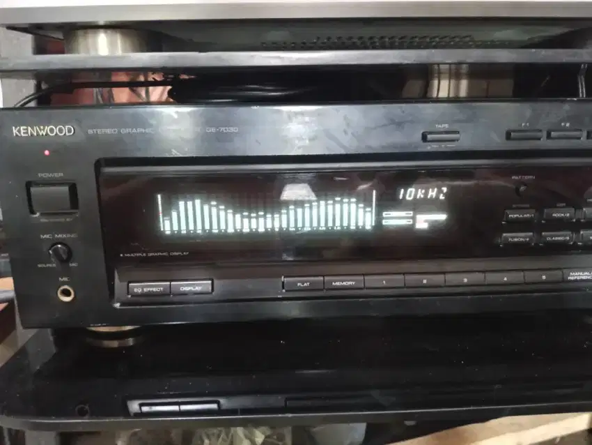 Equalizer Kenwood 7030