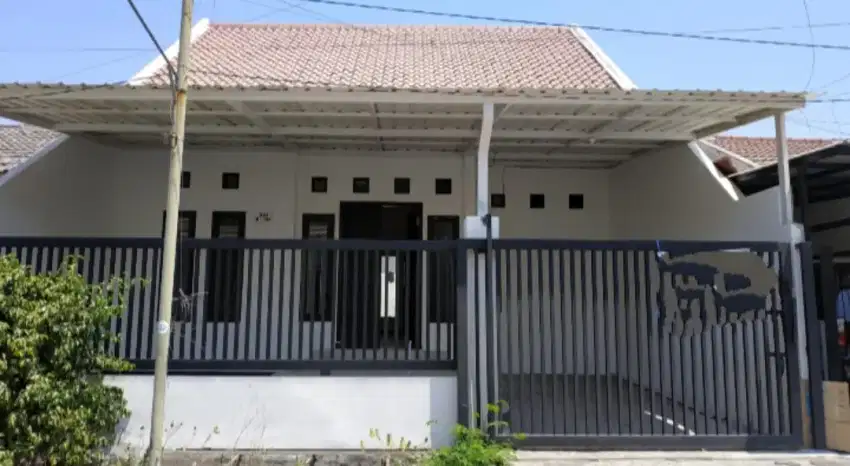 Dijual Ruko 3 Lt,RAYA KENJERAN HADAP JALAN RAYA,DKT KAPASAN,KMBG JEPUN