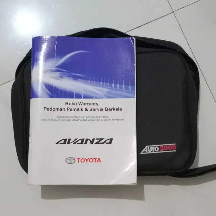 Buku Servis / Buku Manual Toyota Avanza  2016 - 2021 + tas dan Cd Ori
