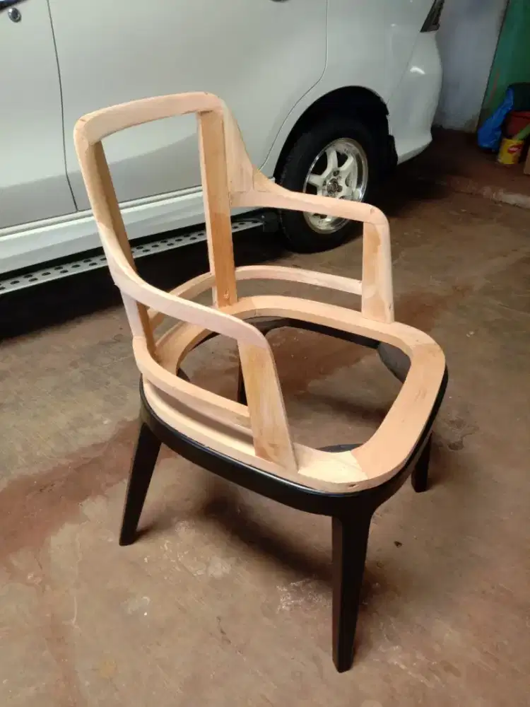 Pembuatan kursi baru