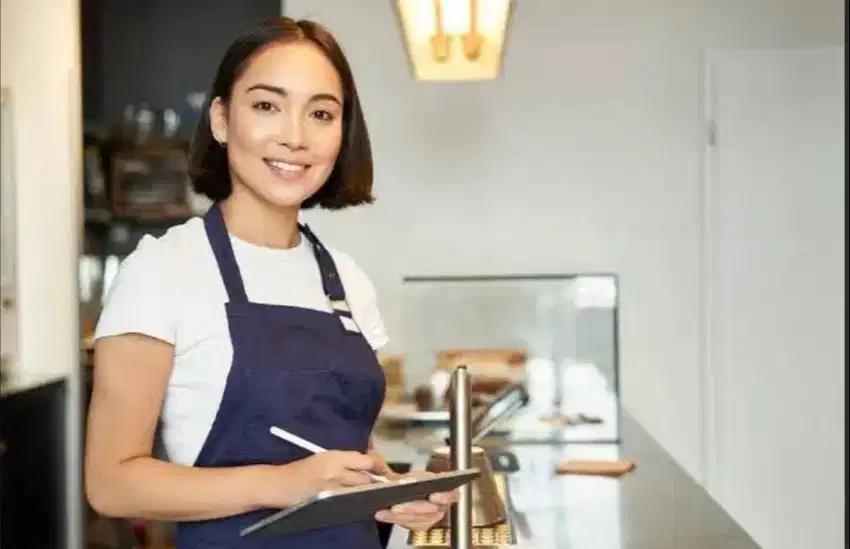 Waiter waitress cafe