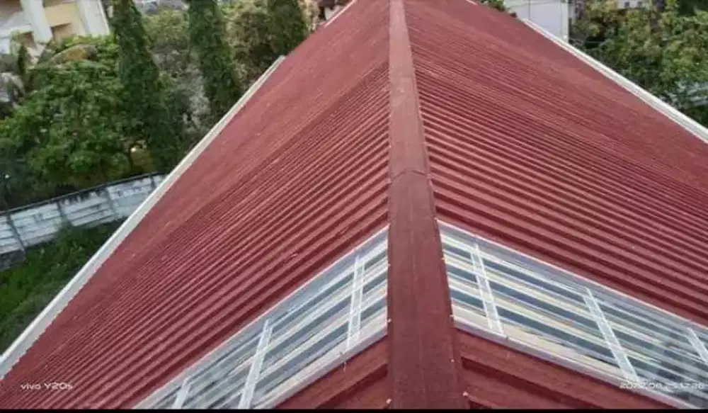 Pemasangan atap galvalum genteng beton terpasang rangka bajarigan