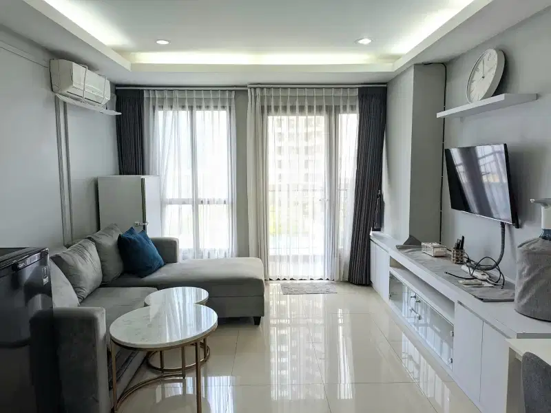 2BR Mewah View Kolam Renang Full Furnish Tamansari Semanggi