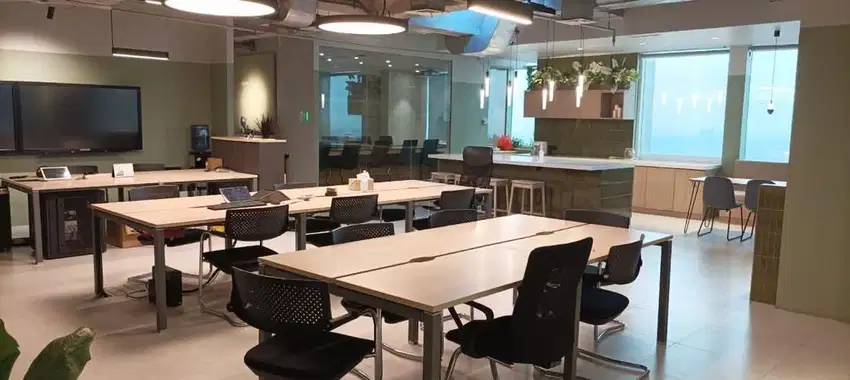 Jual Kantor Full Furnish 246 m2 di Grand Slipi Tower Jakbar, Hrg Nego