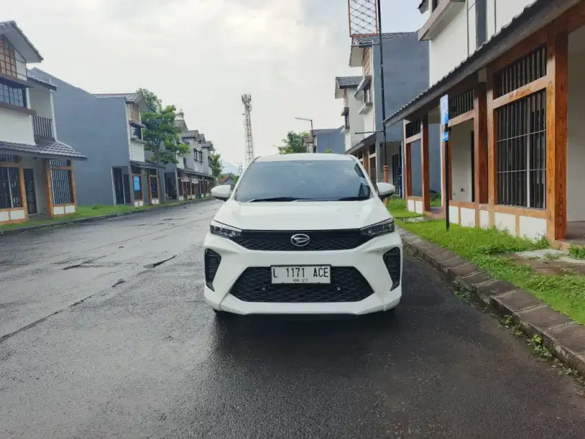 Daihatsu Xenia 1.3 X Bensin Manual 2022 KM 28 RB