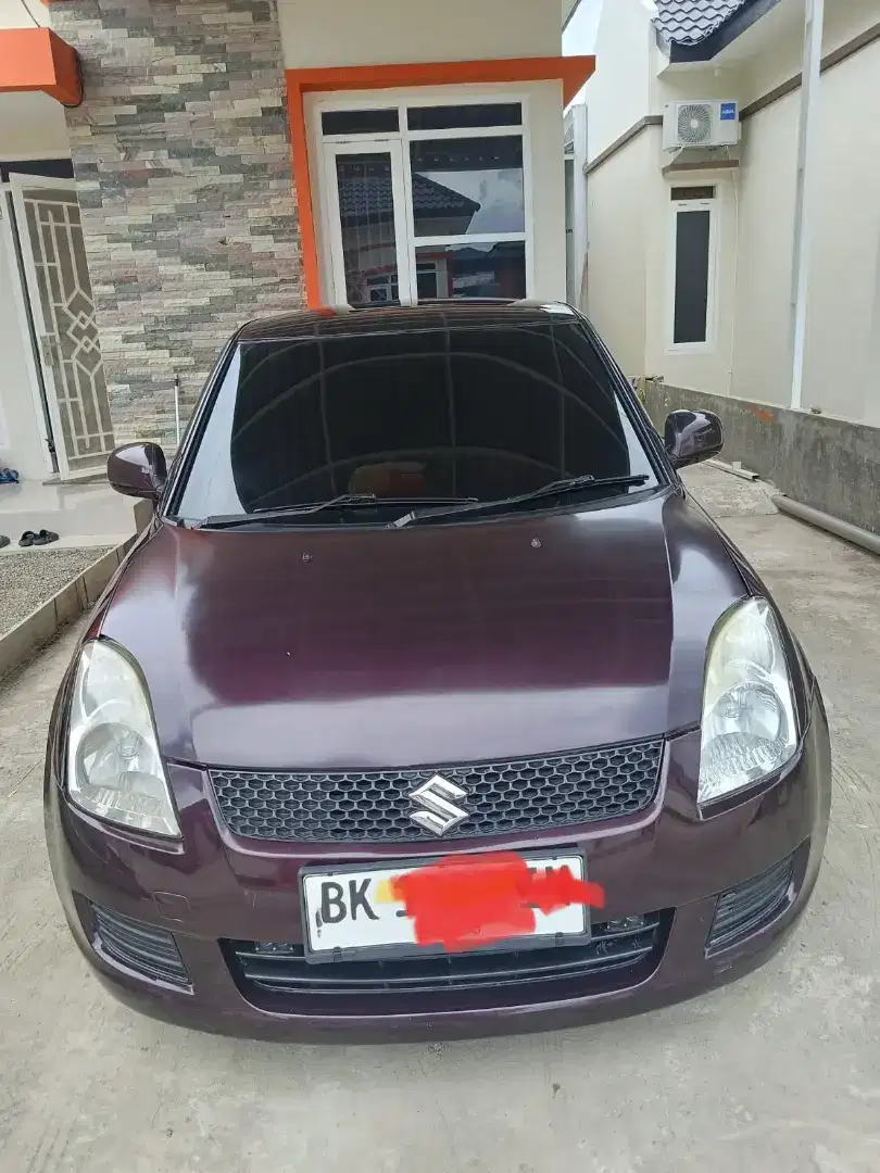 Dijual mobil Suzuki swift 2008