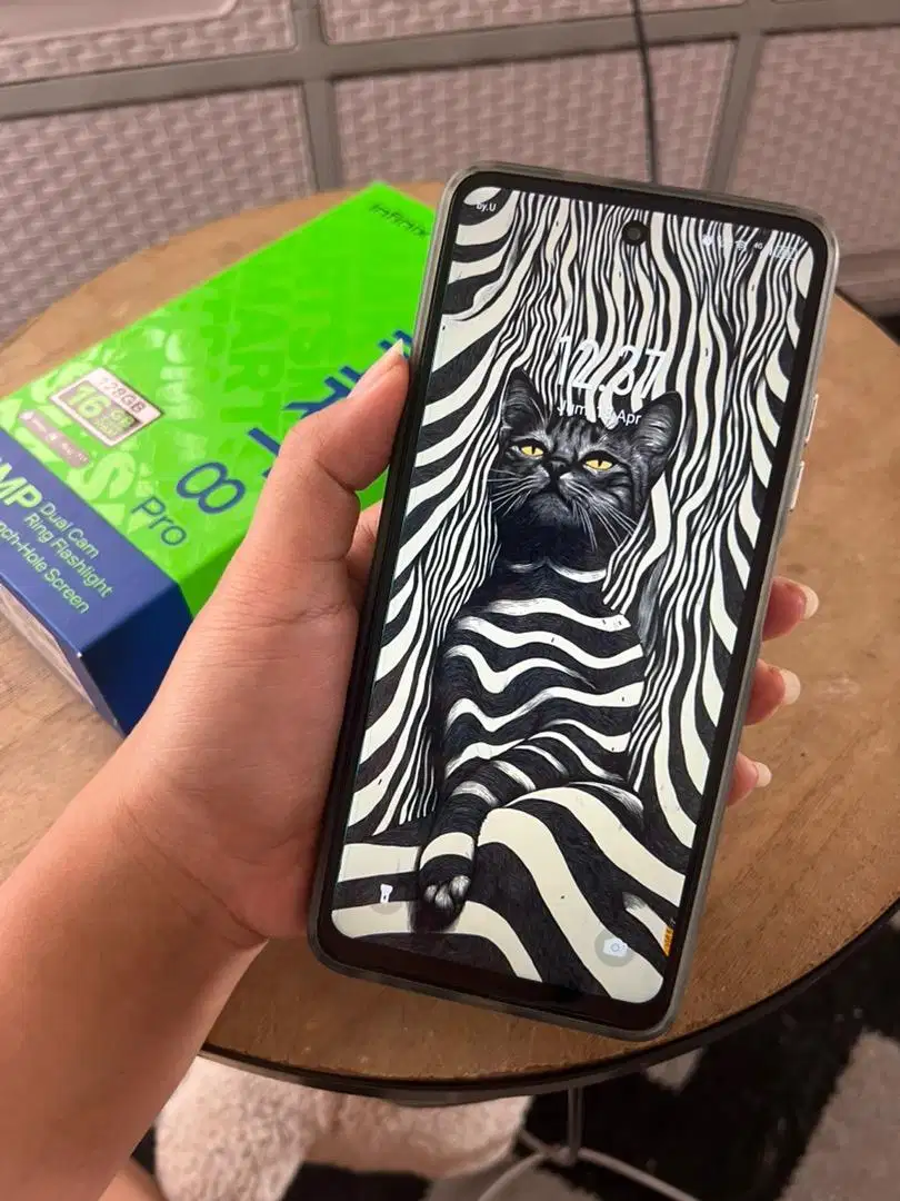Infinix smart 8 pro 8/128GB mulus
