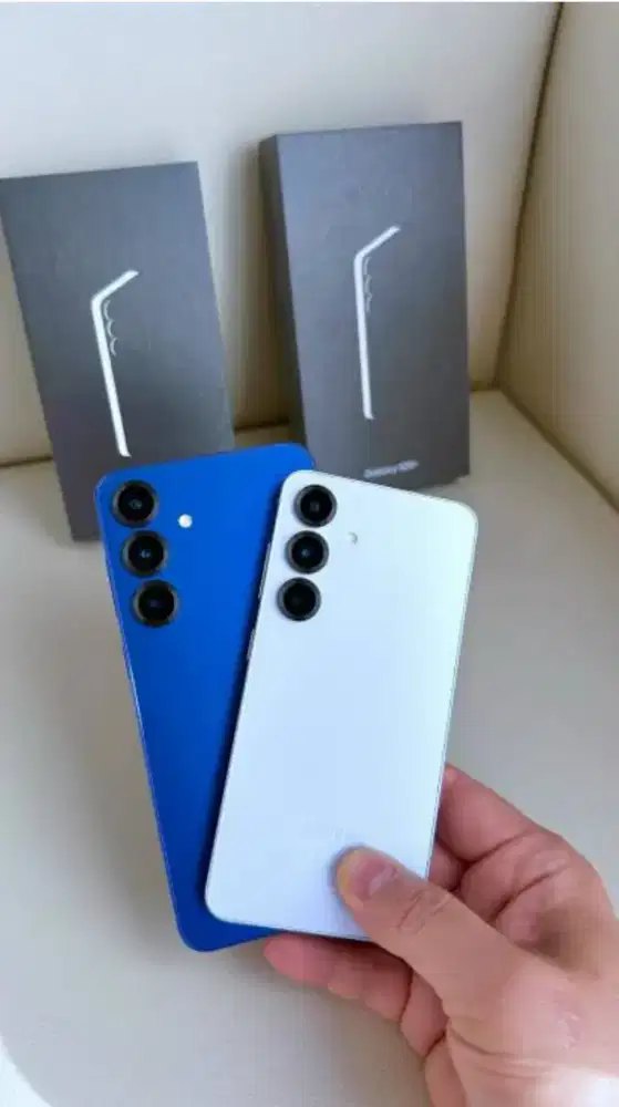 Samsung S25+ Ram 12Gb internal 256Gb