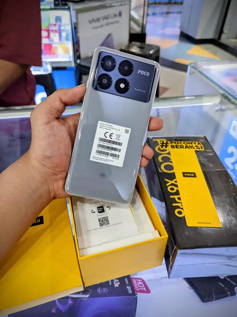 Handphone Poco bisa cicilan tanpa ribet cukup datang ke toko langsung