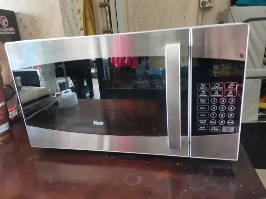 Microwave Oven merk Kris 23L