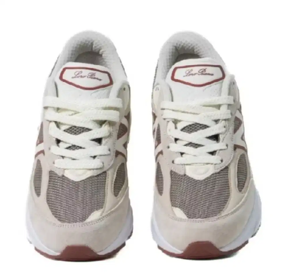 Jual sepatu New balance loro piana size 42