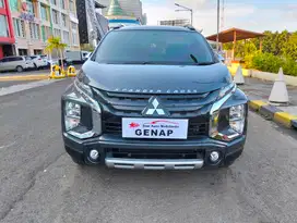 Mitsubishi Xpander 1.5 Cross Premium AT Abu-Abu Like New