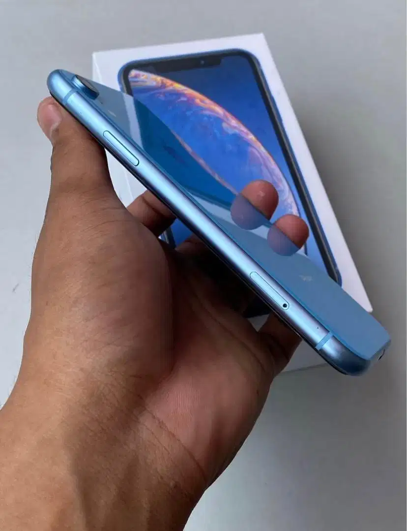 Iphone xr all provider