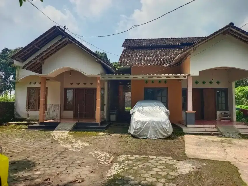 Rumah + tanah pinggir jalan raya Mangunsari -ungaran