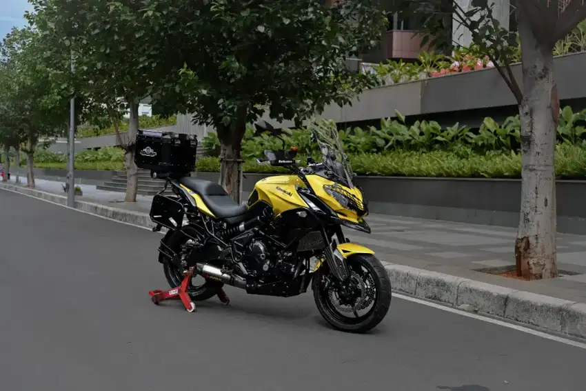 Kawasaki Versys 650 2015 Rare item Yellow