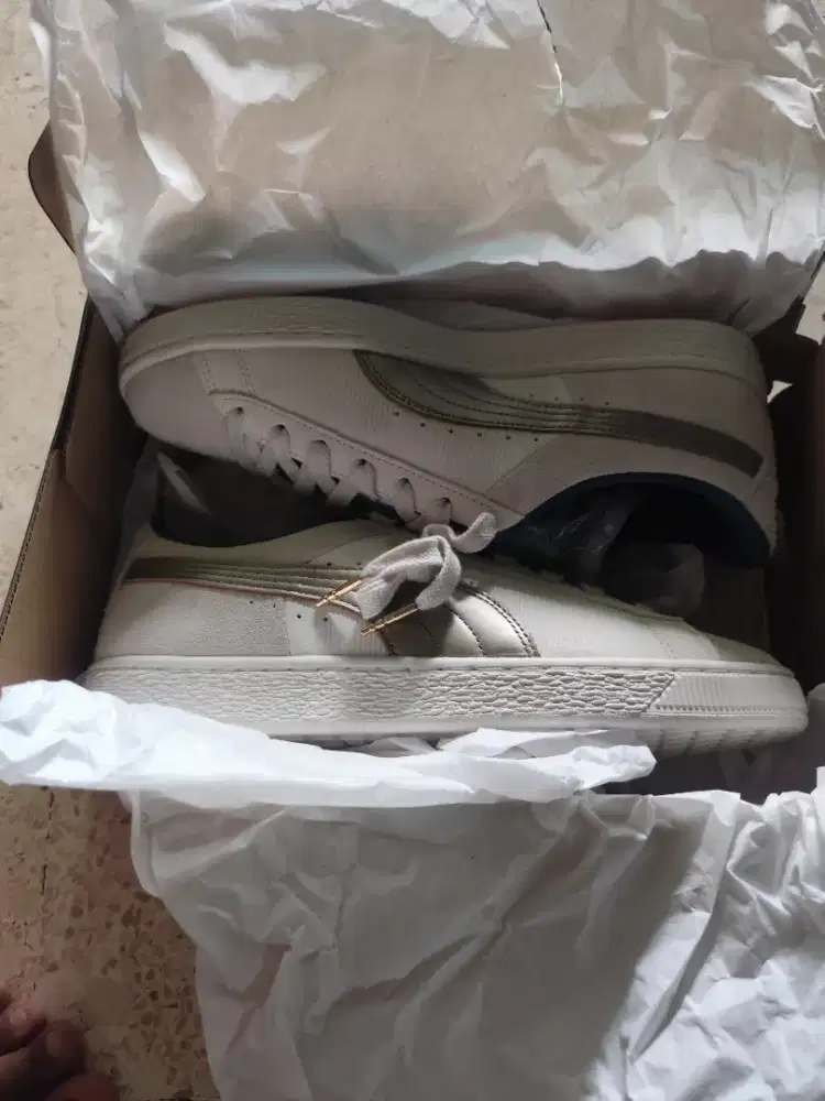 PUMA Suede play paris