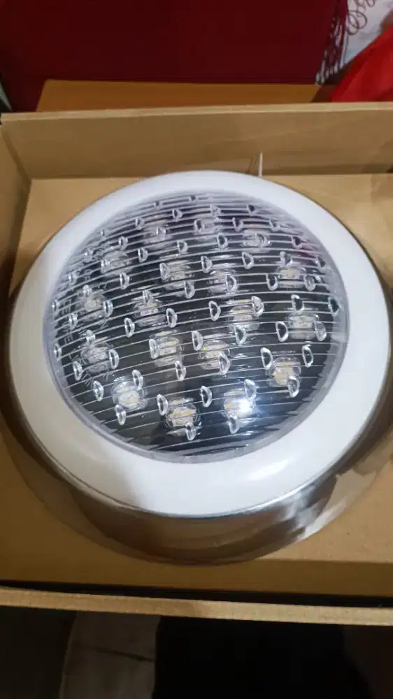 Lampu Kolam Renang Holylux HL 0518