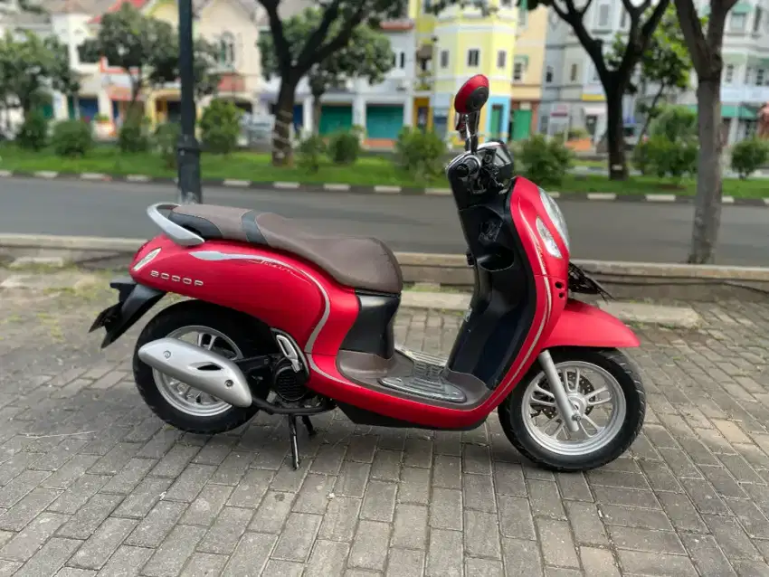 SCOOPY STYLISH 2022 (MULUSS)