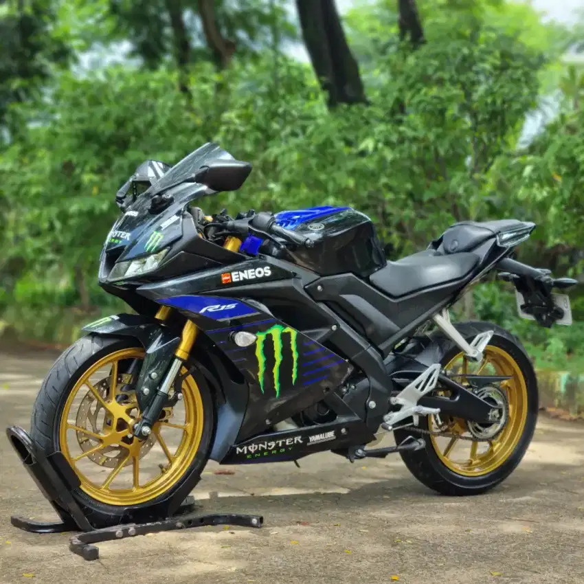 YAMAHA R15 V3 MONSTER 2020 KM LOW KAYAK BARU PAJAK ON