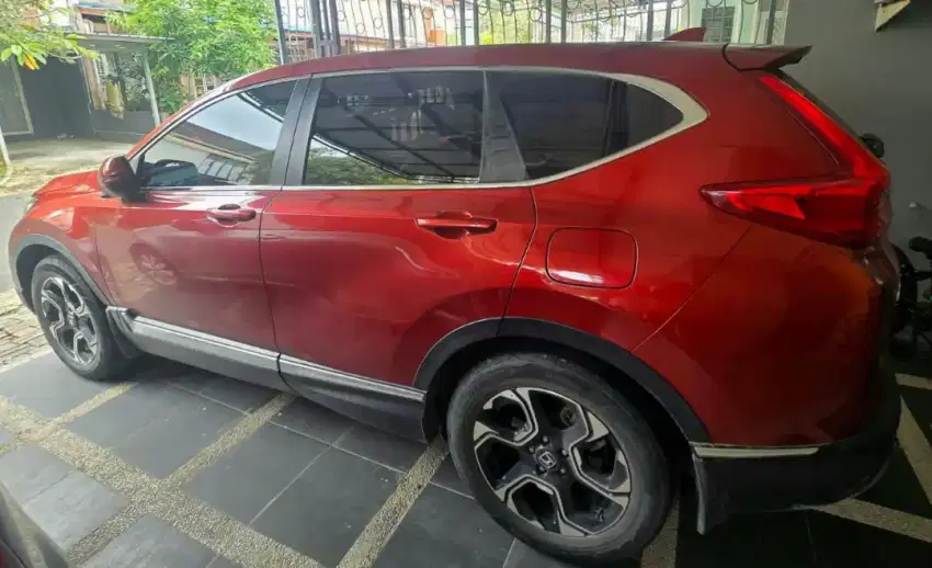 Jual CRV Turbo Merah KM rendah Jarang pakai