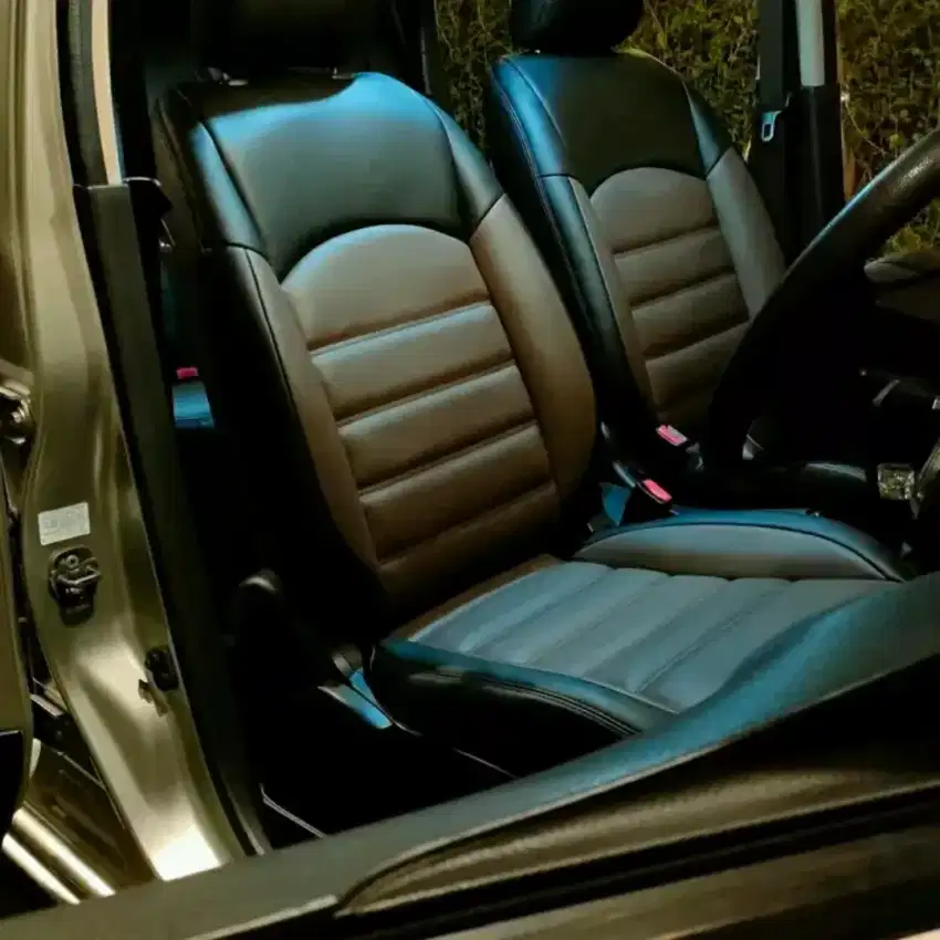 Sarung jok mobil Avanza Xenia Calya Sigra Dll.
