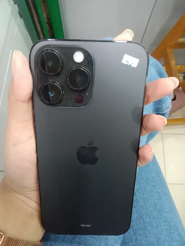 Iphone 14 promax ex ibox hitam