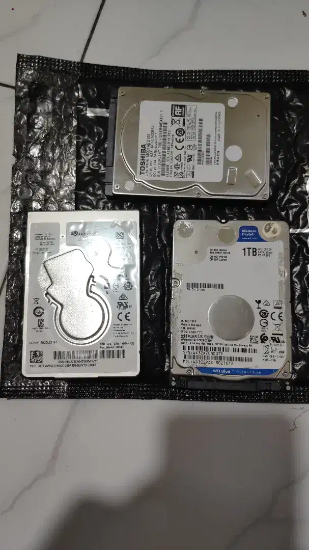 Hardisk laptop 1 TB mantap