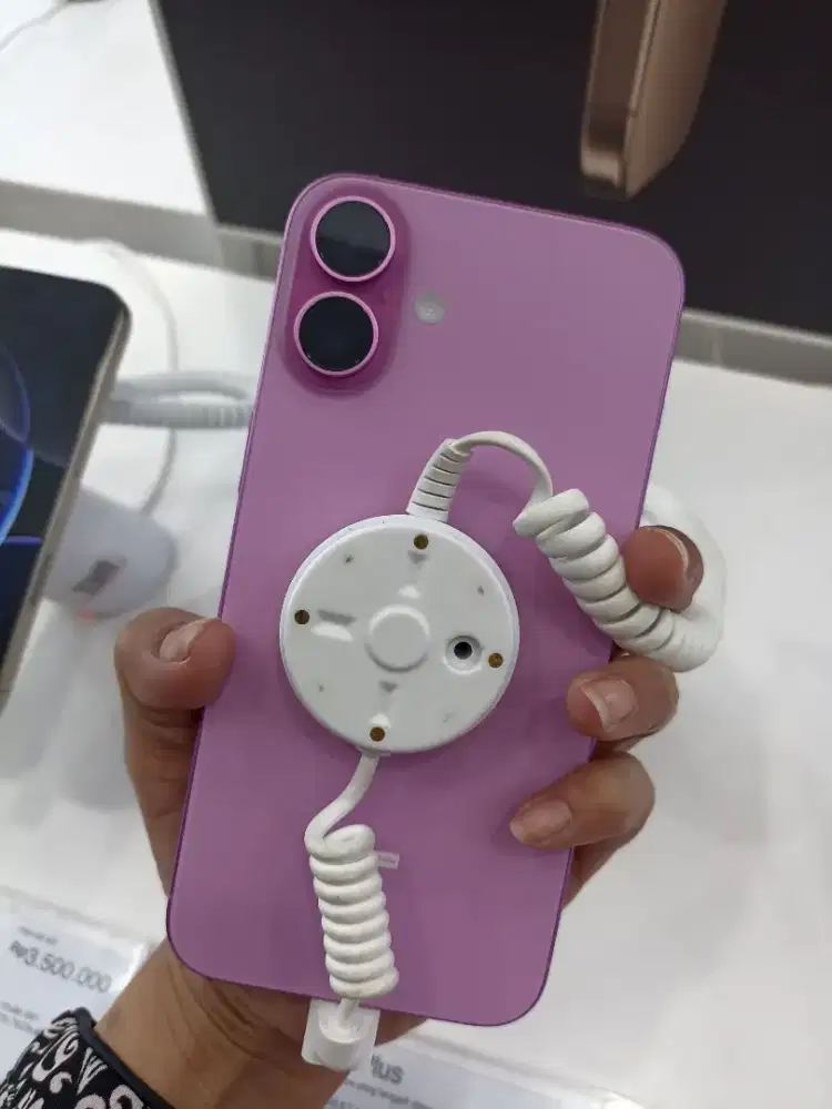 Kredit HP IPONE 16 plus 128gb garansi IBOX, shopee paylater limit xtra