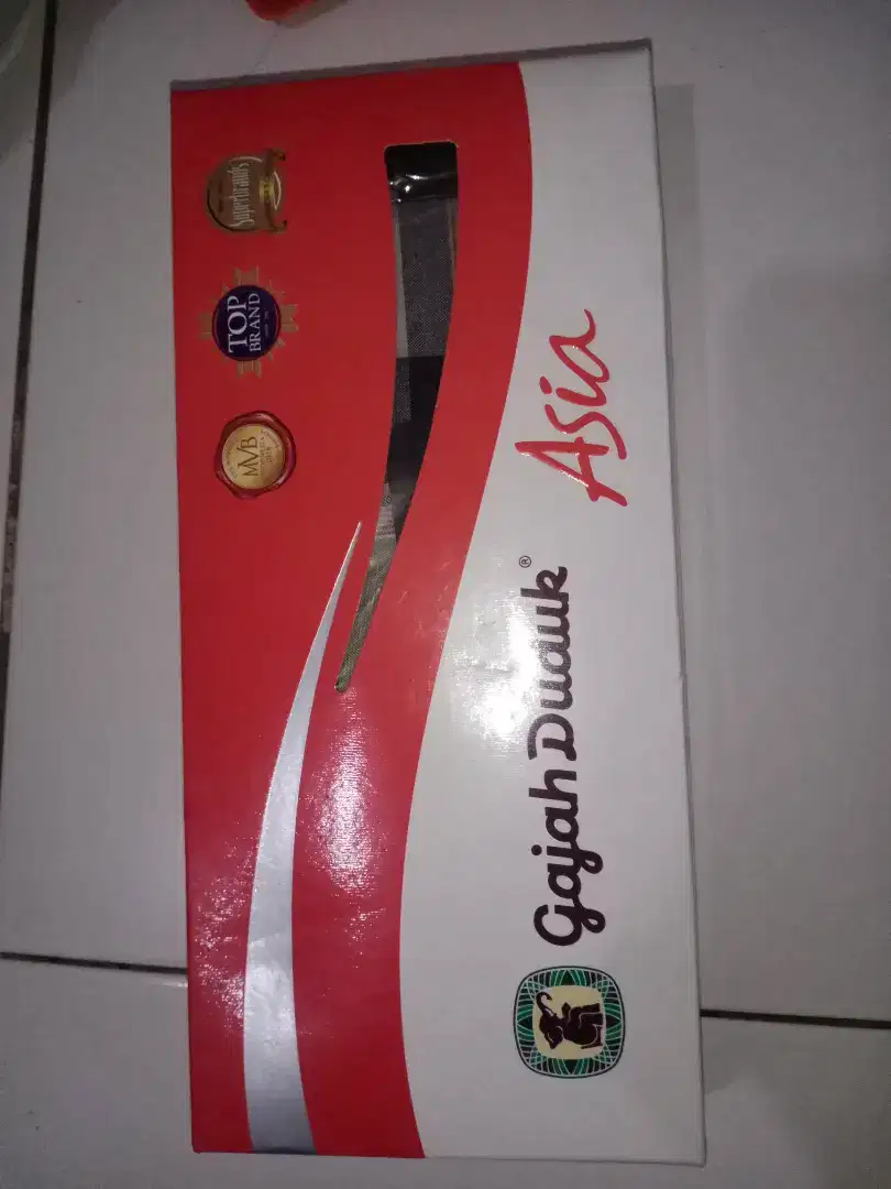 Sarung gajah duduk