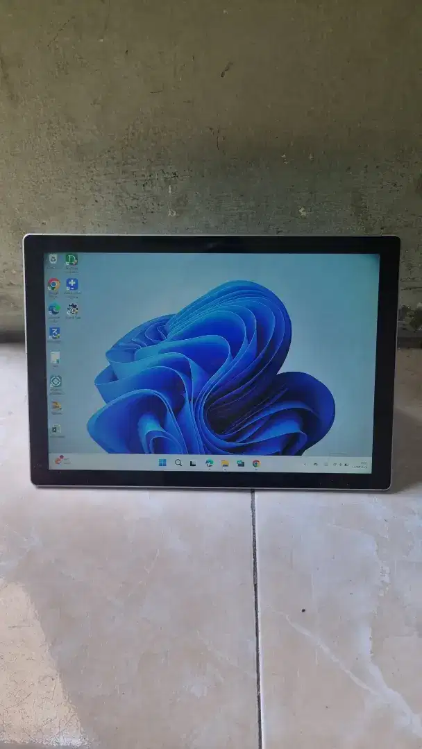 Microsoft Surface Pro 6 Core i7 Gen8 Ssd 256GB