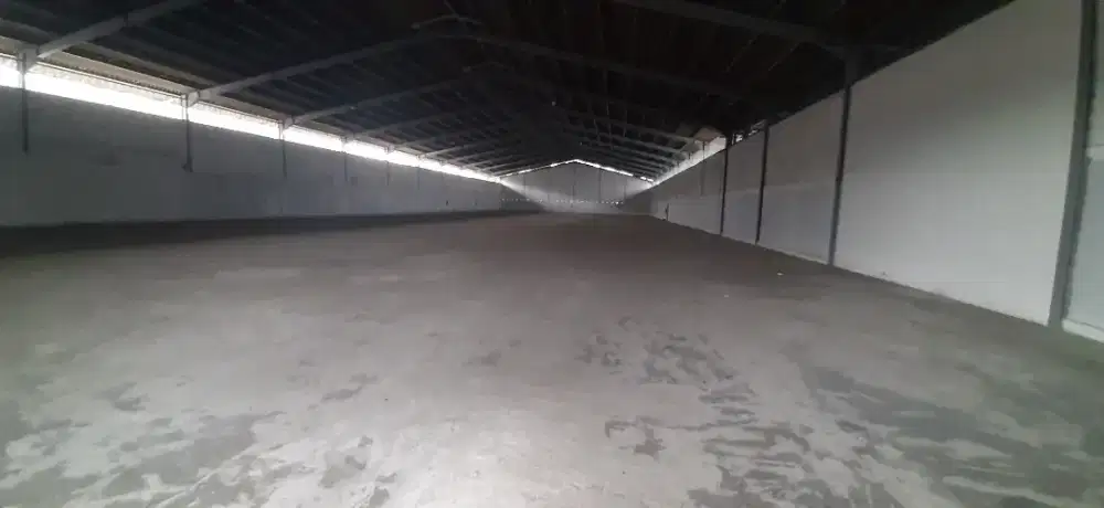 Disewakan gudang siap pakai 2000m Medan satria dkt tol Cakung
