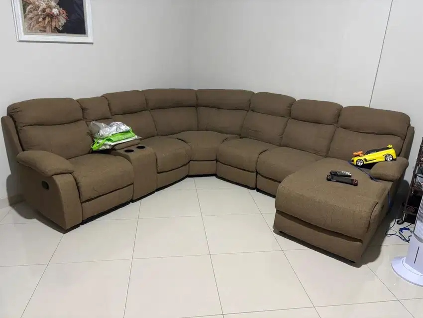 SOFA RUANG TAMU 6 SEATER (1 RECLINER)