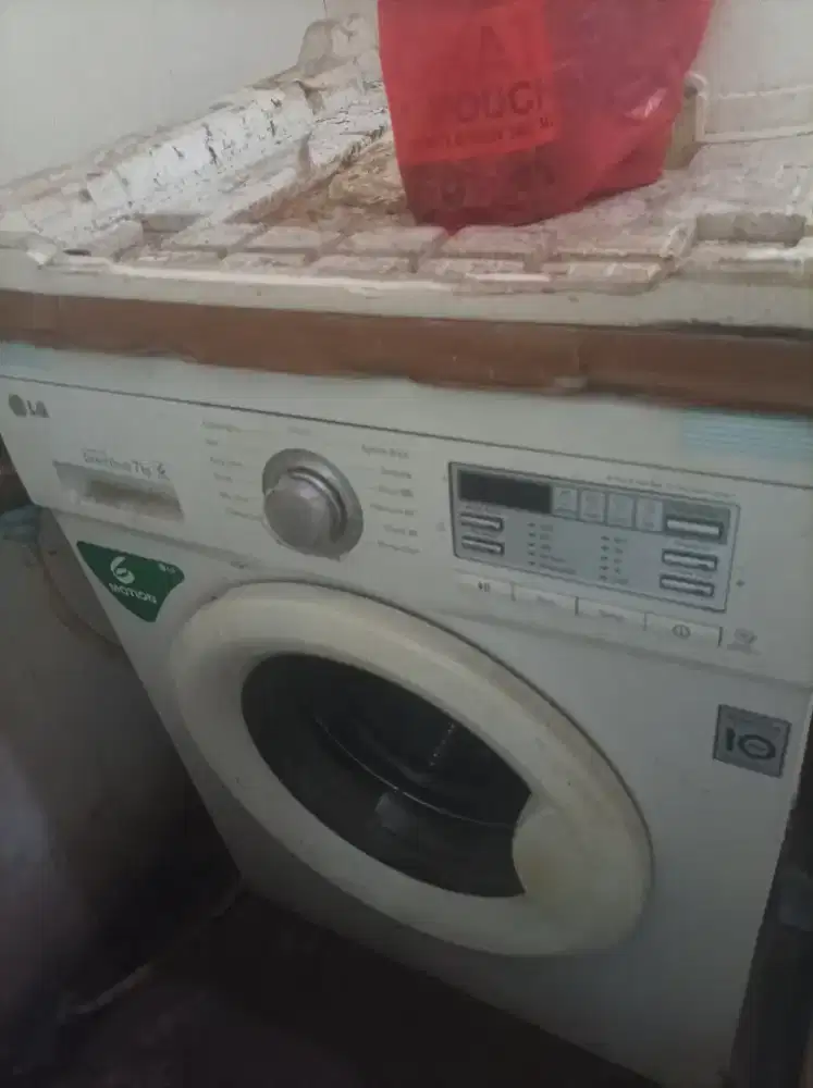 Mesin cuci LG kapasitas 7 kg