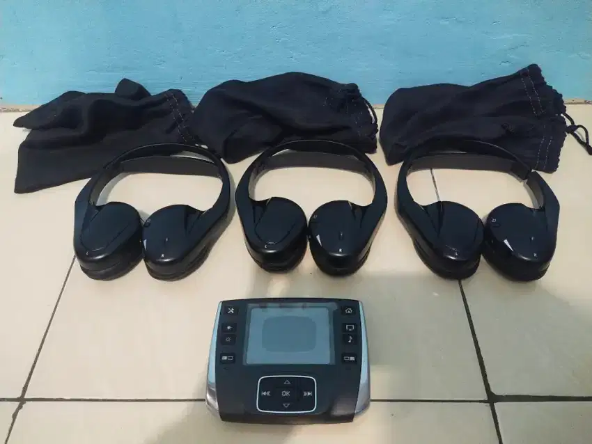 Remote Audio & Head set/Earphone Range Rover Evouge 2013