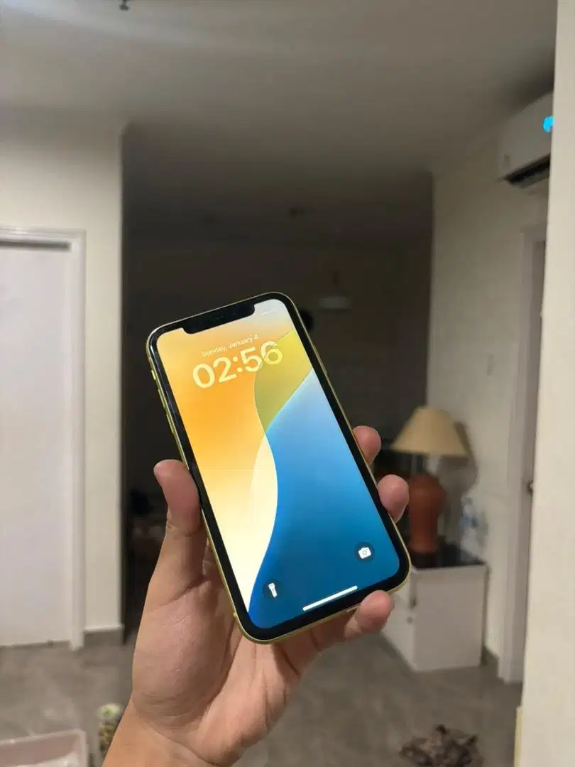 Iphone 11 128GB Yellow Ex Inter All Operator