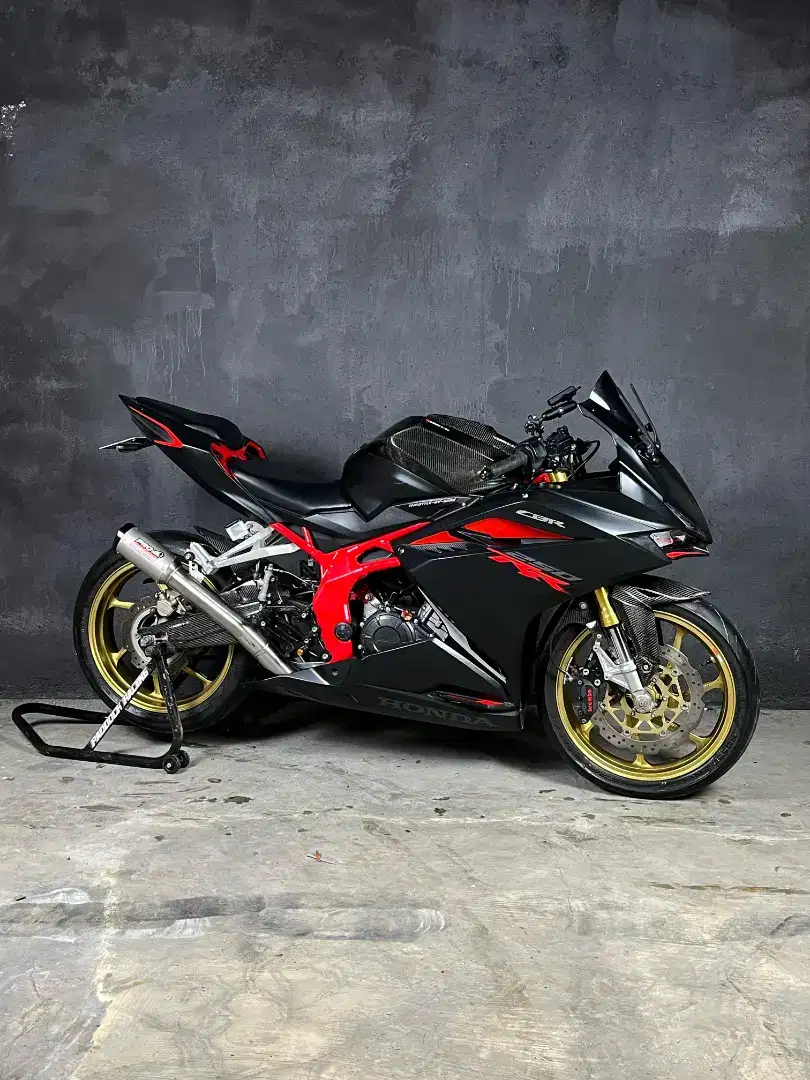 CBR 250RR PAKET GANTENG