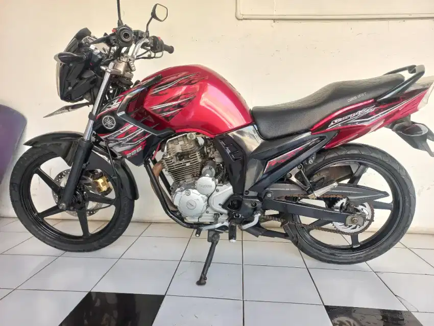 Scorpio 225 cc tahun 2011